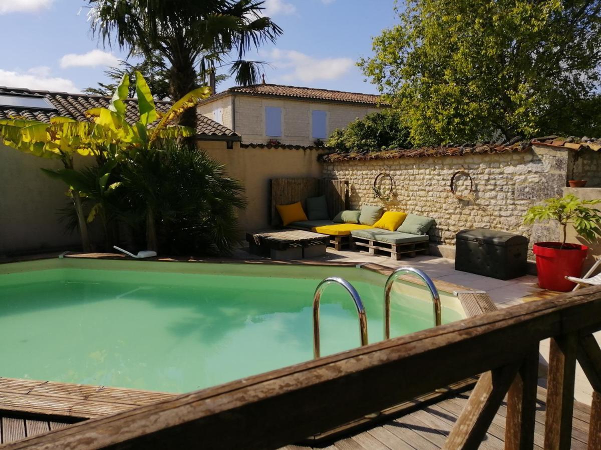 Tetes A L'Air Bed and Breakfast Montils Buitenkant foto