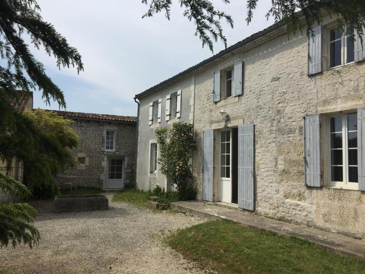 Tetes A L'Air Bed and Breakfast Montils Buitenkant foto