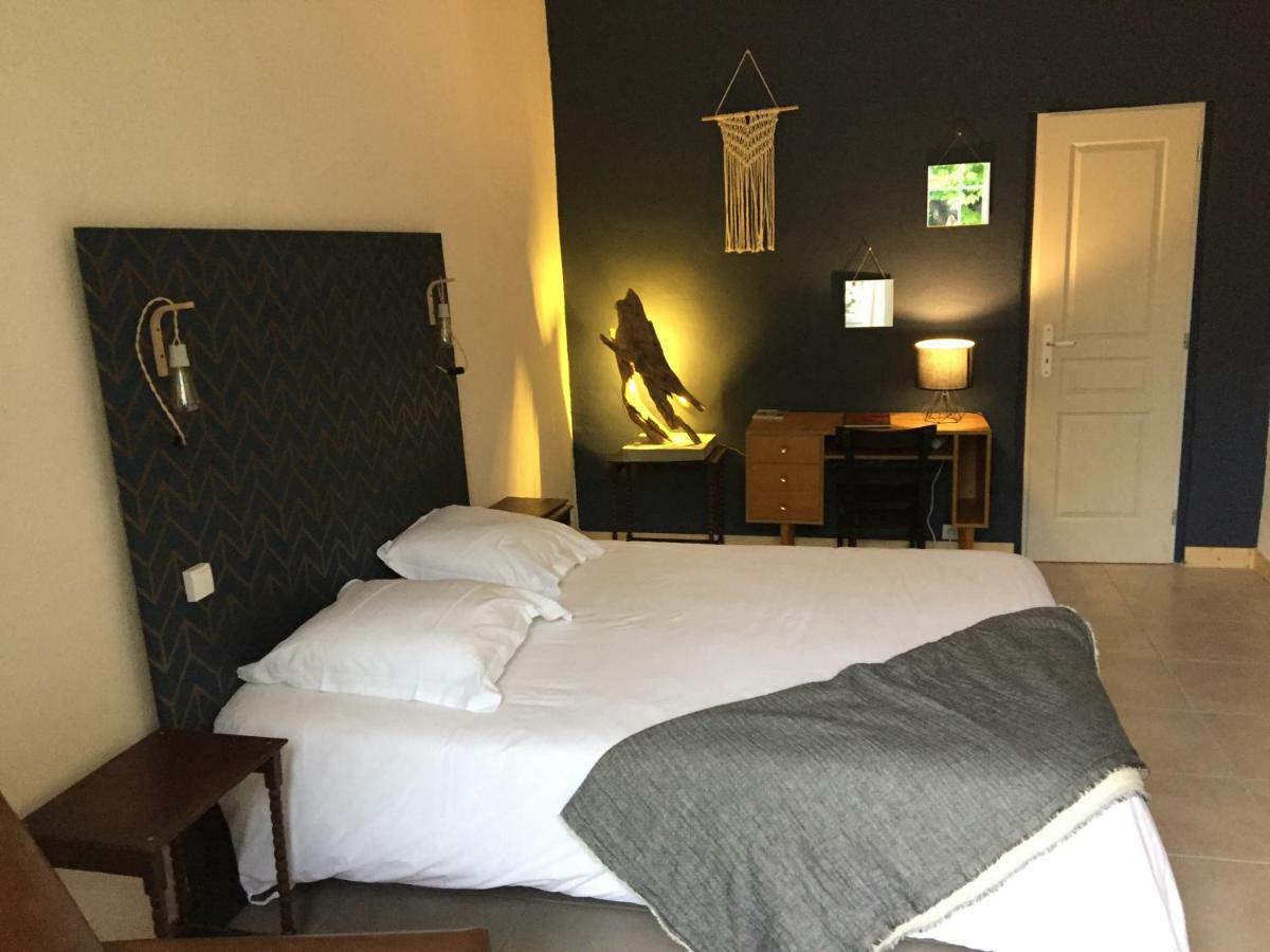 Tetes A L'Air Bed and Breakfast Montils Buitenkant foto