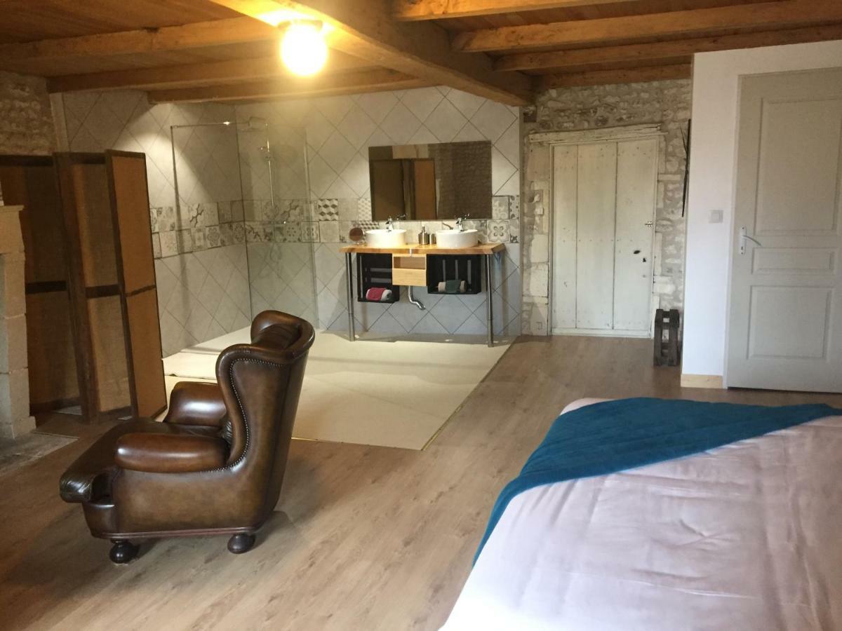 Tetes A L'Air Bed and Breakfast Montils Buitenkant foto